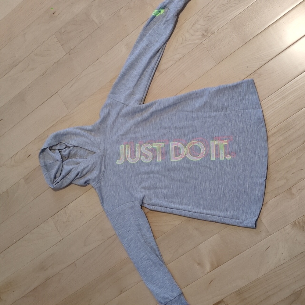 NWT Girls Nike Hooded Shirt